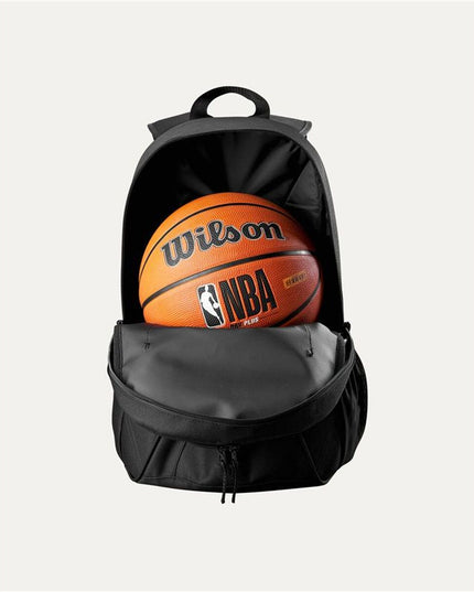 Ryggsäck Wilson NBA Team Backpack, svart, sidofickor för vattenflaska