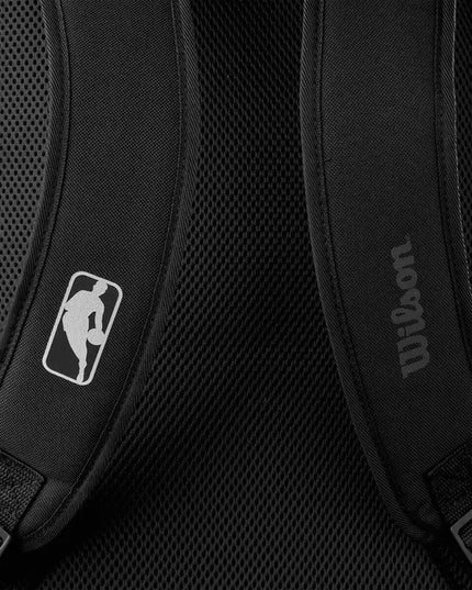 Ryggsäck Wilson NBA Team, sportig, sidofickor för vattenflaska