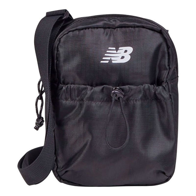 Axelväska New Balance Essential Sling, svart, unisex