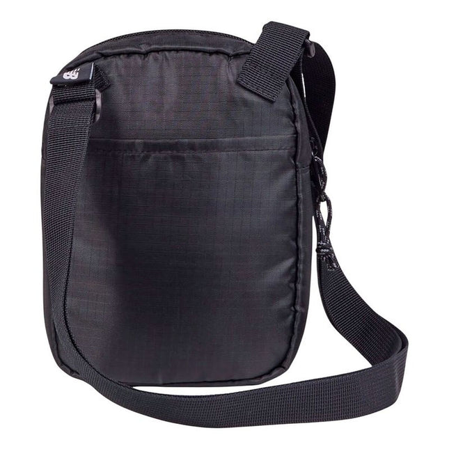 Axelväska New Balance Essential Sling, svart, unisex