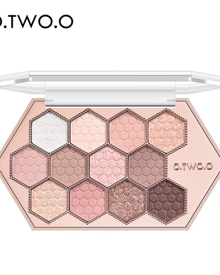 O- TWO. O Eyeshadow Palette