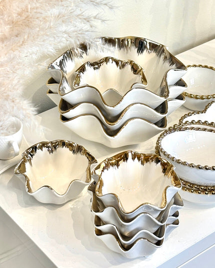 Emmy Skål – Vågig Guldkant 14 / 25 cm