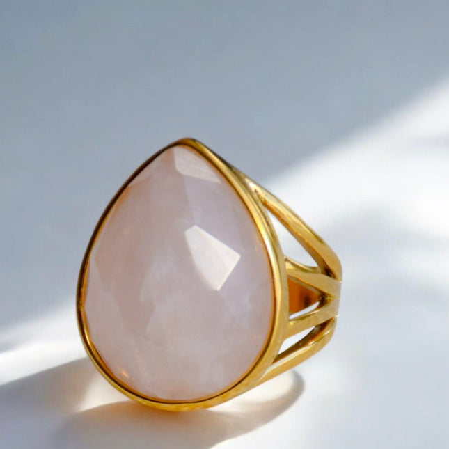Rose quartz beauty ring