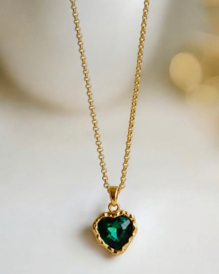 Ariel grönt hjärthalsband