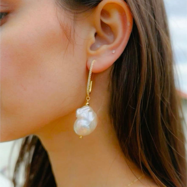 Perfekta barockörhängen