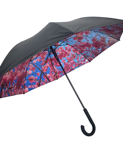 Stort paraply i körsbär – vindtätt och solskyddsfaktor 50+