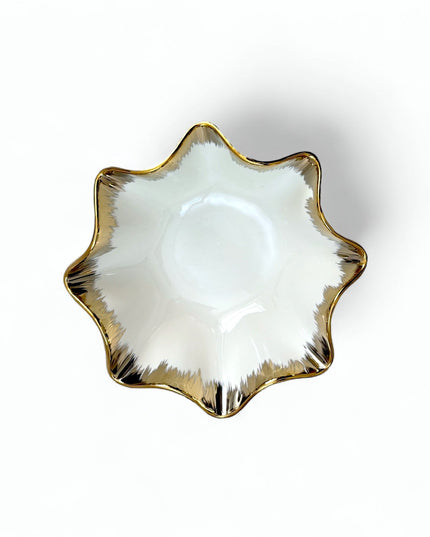 Emmy Skål – Vågig Guldkant 14 / 25 cm