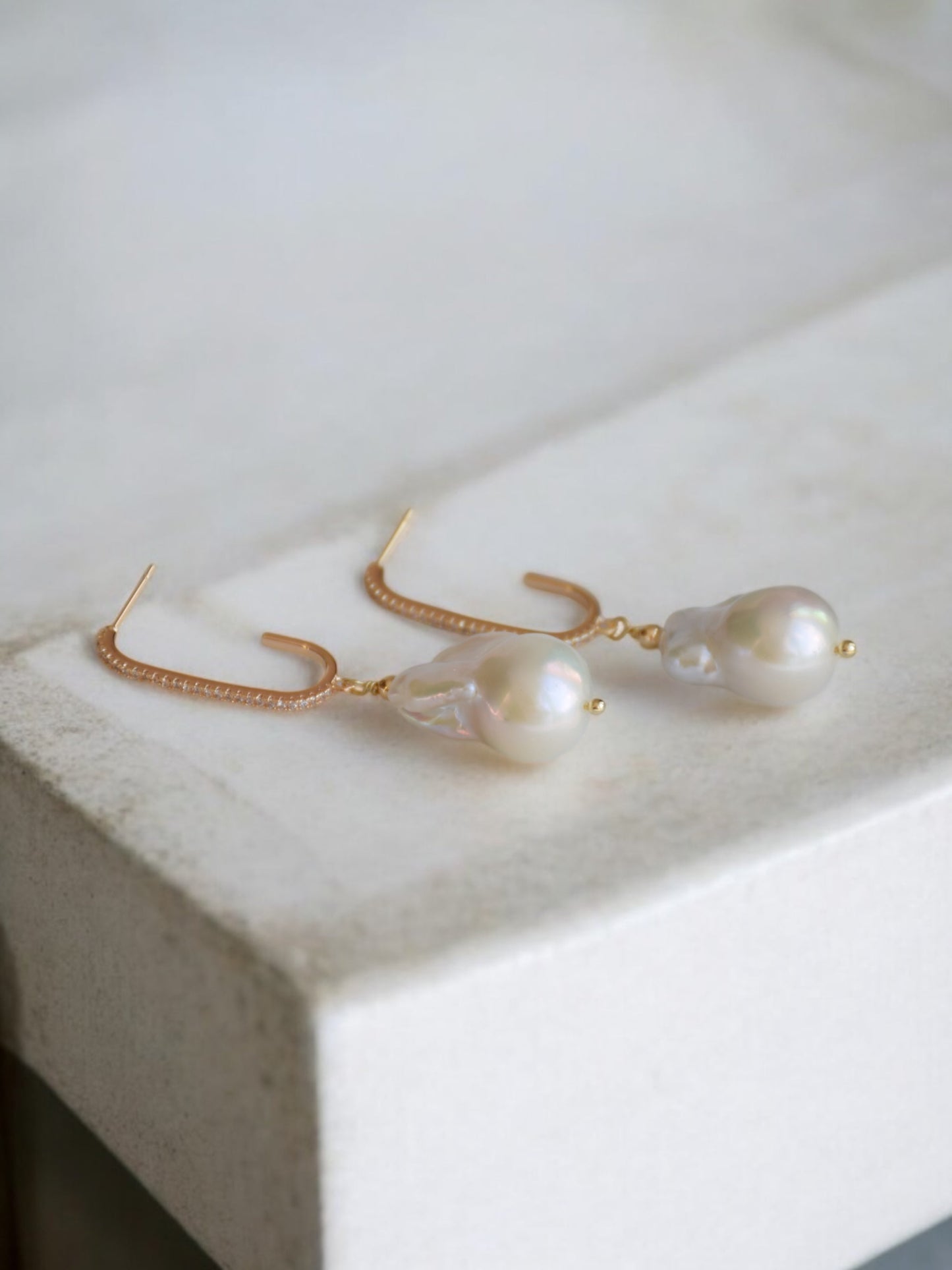 Perfekta barockörhängen