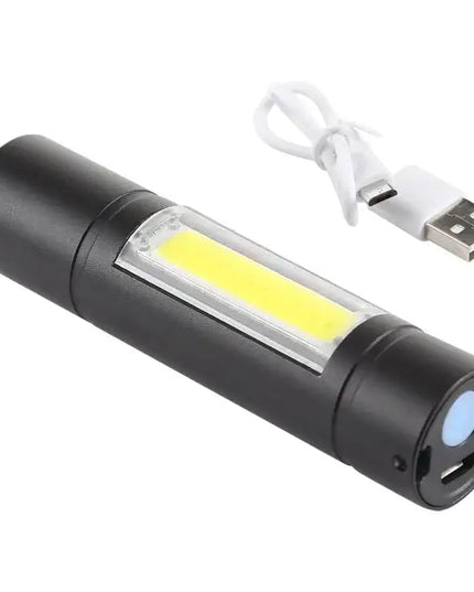 A1 USB-uppladdningsbar vattentät ficklampa med fast fokus, XPE + COB-ljus, 3 ljuslägen och förvaringslåda