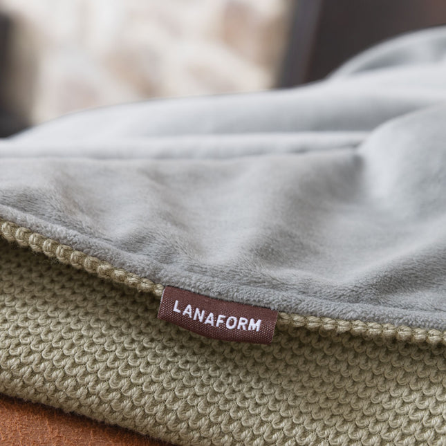 Lanaform Heat Wrap – Uppladdningsbar värmeponcho för axlar och kropp