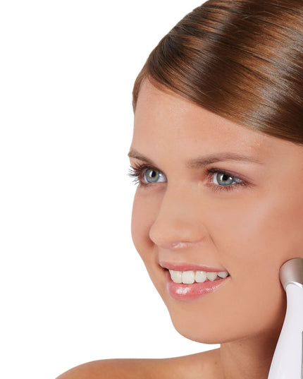 Lanaform MiniDermabrasion – Mikrodermabrasion för hemmabruk med vakuum och peeling