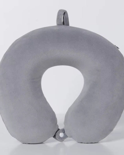 Nackkudde i memory foam, ergonomisk U-design, tvättbart överdrag