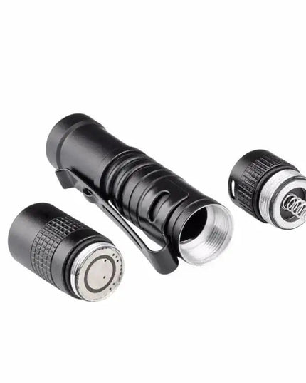 Mini LED Ficklampa i Pennformat – Kraftfull och kompakt arbetslampa