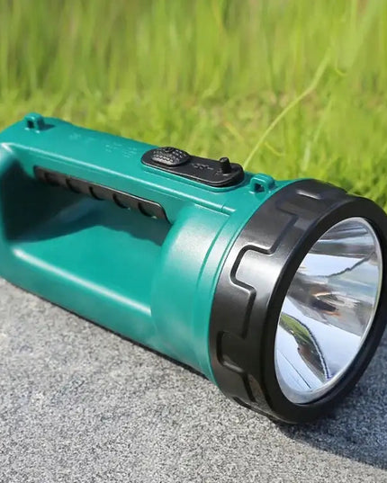 Kraftfull LED Ficklampa med Handtag – 1500mAh, 2W, Lång Räckvidd & Uppladdningsbar