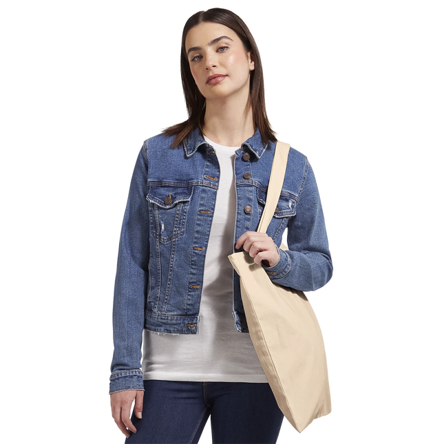 b866d6cc-f6a6-4949-903b-9e5d56b032c2