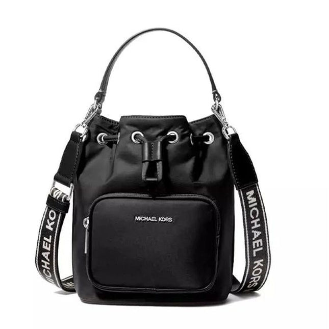 Michael Kors Axelväska Khai Atervunnen Nylon Svart